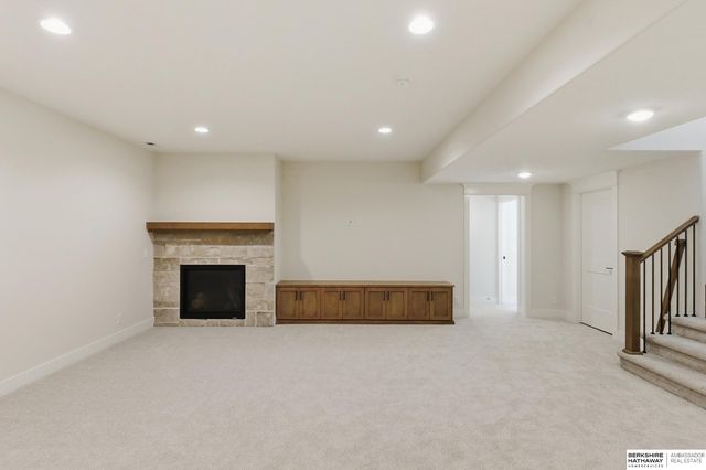 3637 S 218th Street, Elkhorn, NE 68022