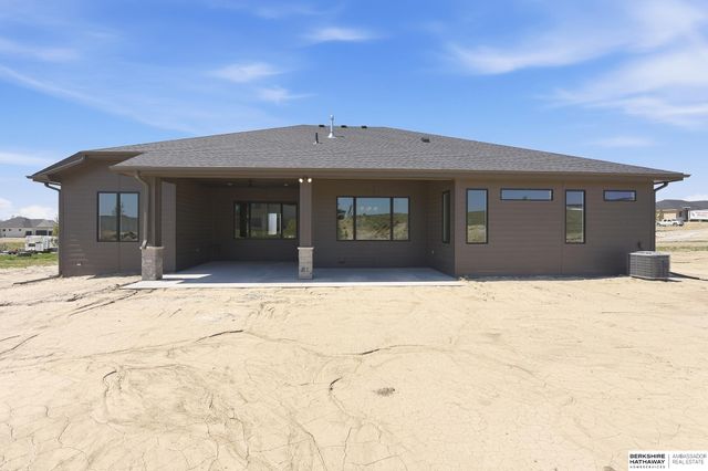 3637 S 218th Street, Elkhorn, NE 68022