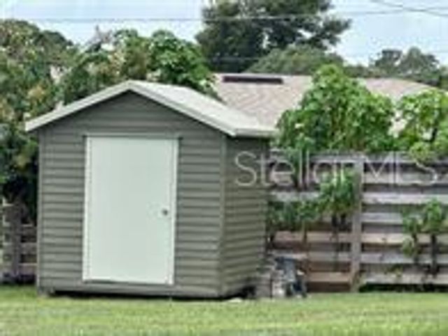 307 BAY STREET, Auburndale, FL 33823