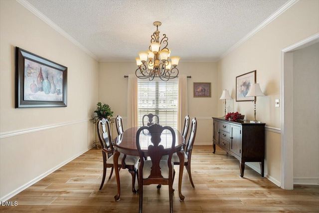 5204 Duckdown Court, Raleigh, NC 27604