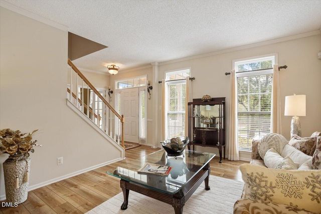 5204 Duckdown Court, Raleigh, NC 27604