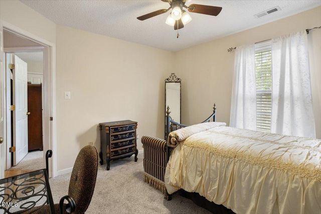 5204 Duckdown Court, Raleigh, NC 27604