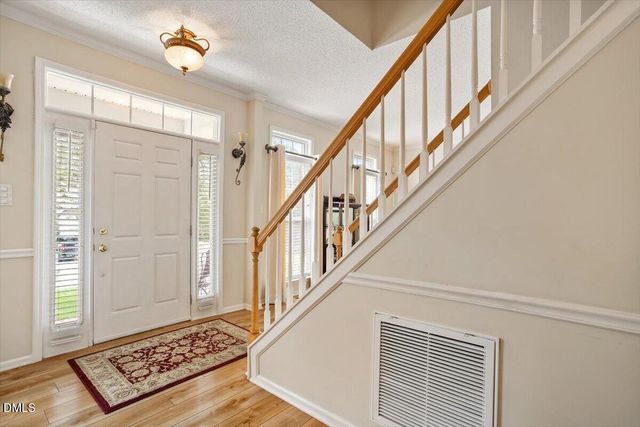 5204 Duckdown Court, Raleigh, NC 27604