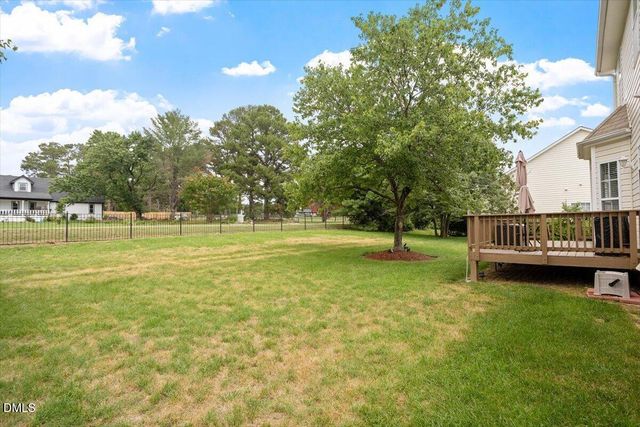 5204 Duckdown Court, Raleigh, NC 27604