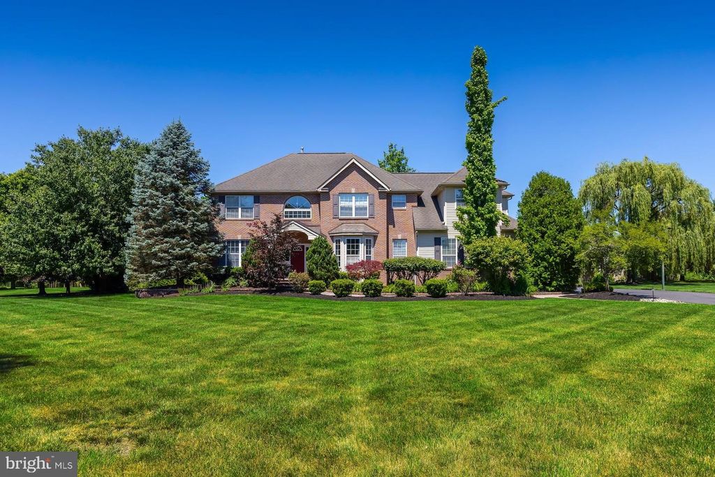 208 HICKORY LN, MULLICA HILL, NJ 08062 — photo 2