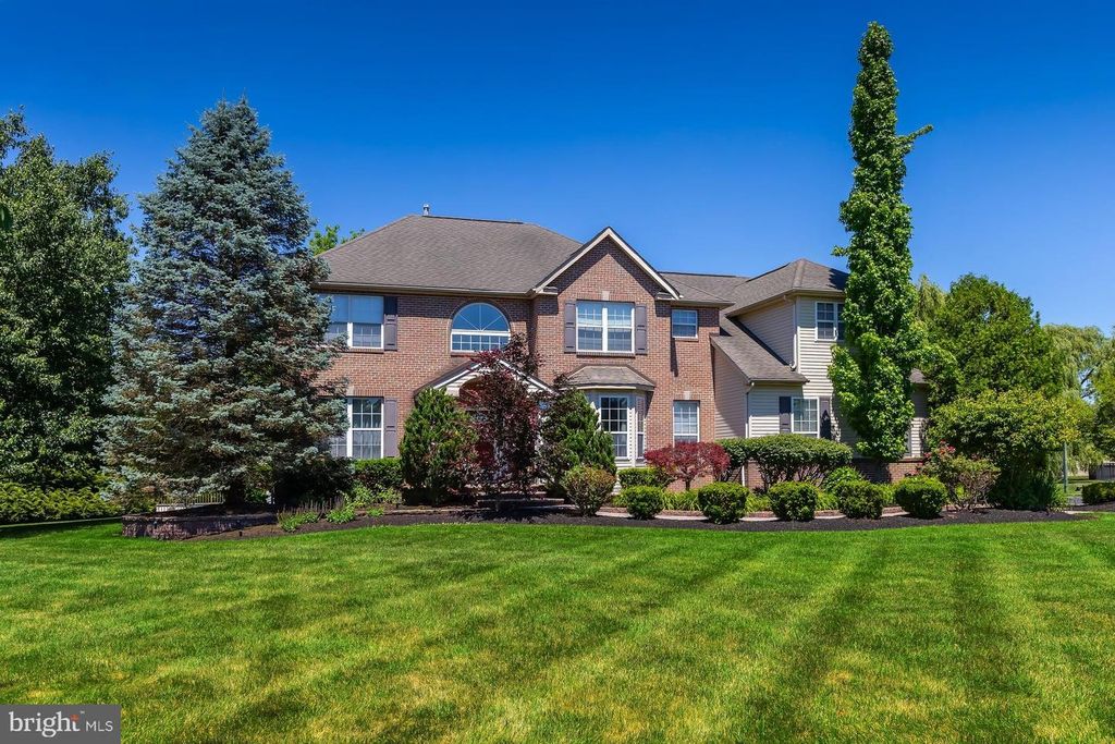 208 HICKORY LN, MULLICA HILL, NJ 08062 — photo 4
