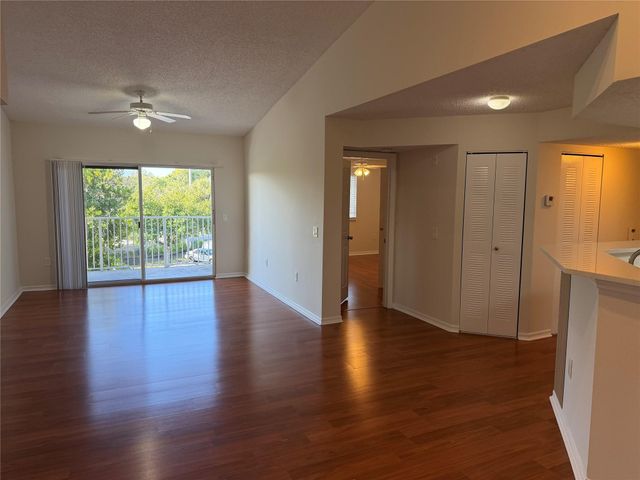 5005 Wiles Road 307, Coconut Creek, FL 33073