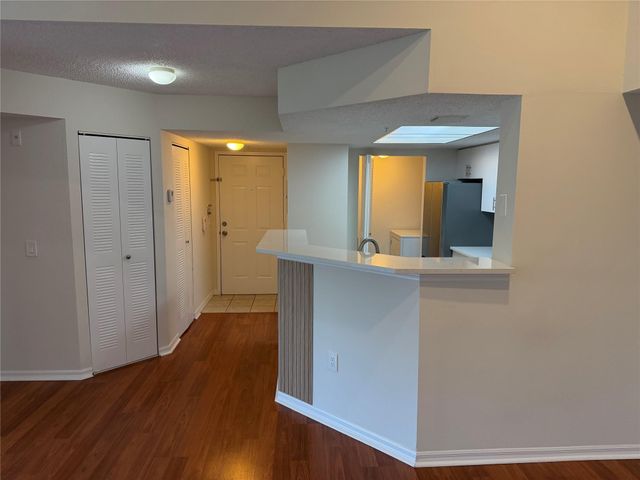 5005 Wiles Road 307, Coconut Creek, FL 33073