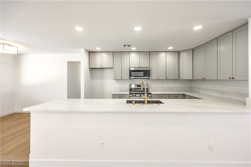 4309 Mott Circle, Las Vegas, NV 89102 — photo 3