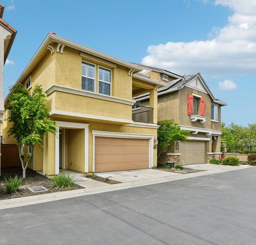 2004 Camino Real Way, Roseville, CA 95747
