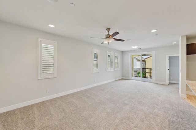 2004 Camino Real Way, Roseville, CA 95747