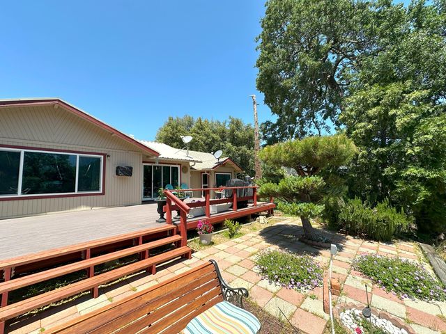 42909 Capanero Oaks Court, California Hot Springs, CA 93207