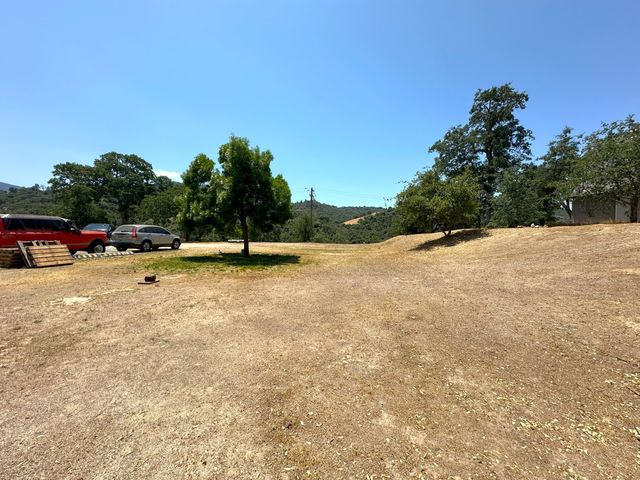 42909 Capanero Oaks Court, California Hot Springs, CA 93207