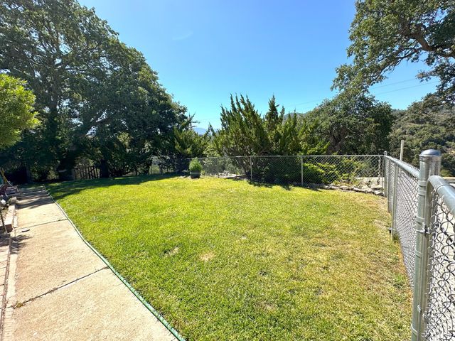 42909 Capanero Oaks Court, California Hot Springs, CA 93207