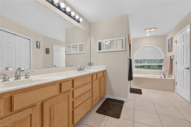 4440 60th AVE NE, Naples, FL 34120