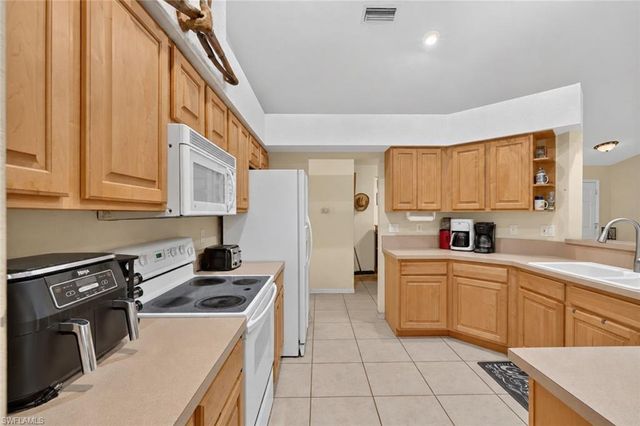 4440 60th AVE NE, Naples, FL 34120