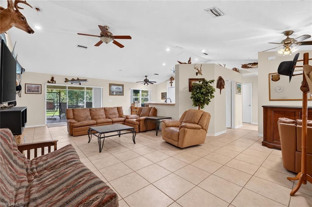4440 60th AVE NE, NAPLES, FL 34120 — photo 2