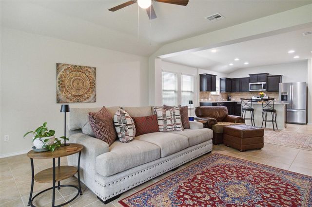 132 Sage Meadows DR, San Marcos, TX 78666