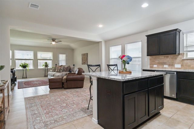 132 Sage Meadows DR, San Marcos, TX 78666