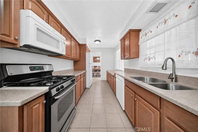 298 Terry Lane, Hemet, CA 92544