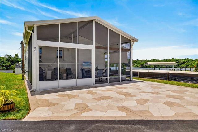 39 Channel LN, Fort Myers, FL 33905
