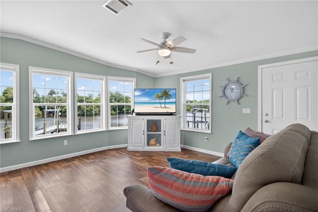 39 Channel LN, Fort Myers, FL 33905