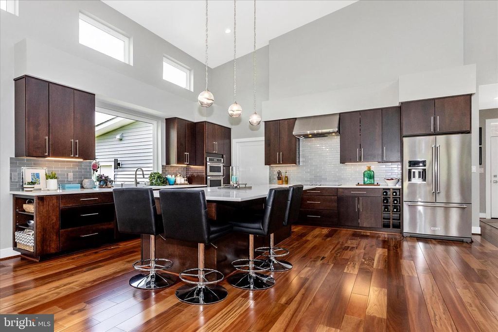 Image 15 of property listing at 4110 WESTON DR, Knoxville, MD 21758