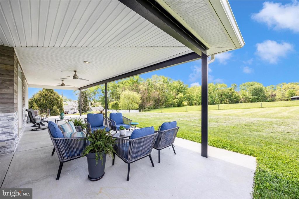 Image 68 of property listing at 4110 WESTON DR, Knoxville, MD 21758