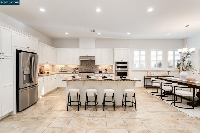 748 Roseum Ct, San Ramon, CA 94582