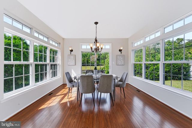 1437 CRANLEIGH LN, Williamstown, NJ 08094