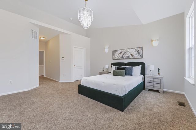1437 CRANLEIGH LN, Williamstown, NJ 08094