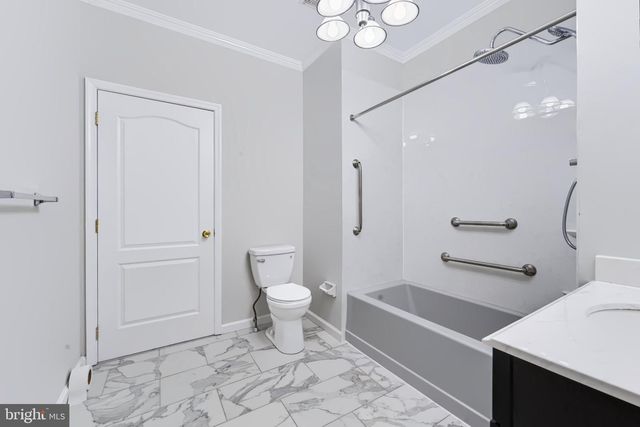 1437 CRANLEIGH LN, Williamstown, NJ 08094