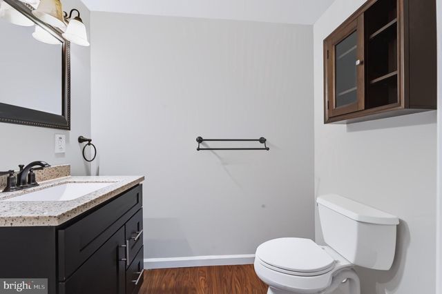 1437 CRANLEIGH LN, Williamstown, NJ 08094