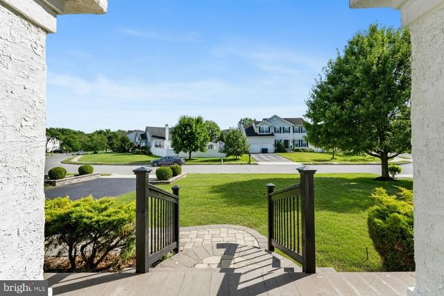 1437 CRANLEIGH LN, Williamstown, NJ 08094