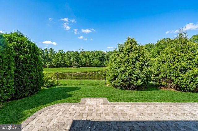 1437 CRANLEIGH LN, Williamstown, NJ 08094