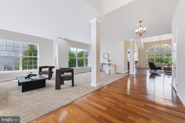 1437 CRANLEIGH LN, Williamstown, NJ 08094