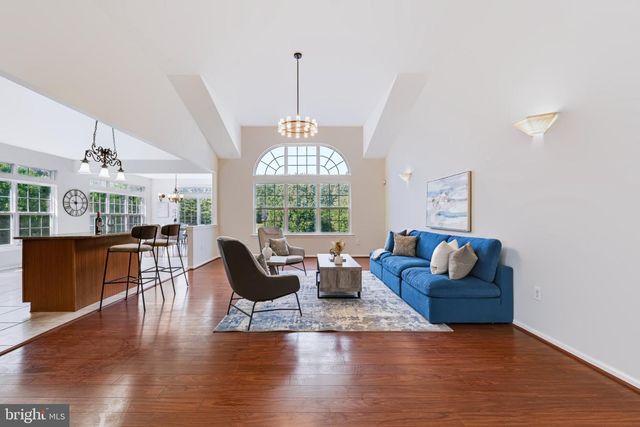 1437 CRANLEIGH LN, Williamstown, NJ 08094