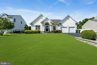 1437 CRANLEIGH LN, Williamstown, NJ 08094