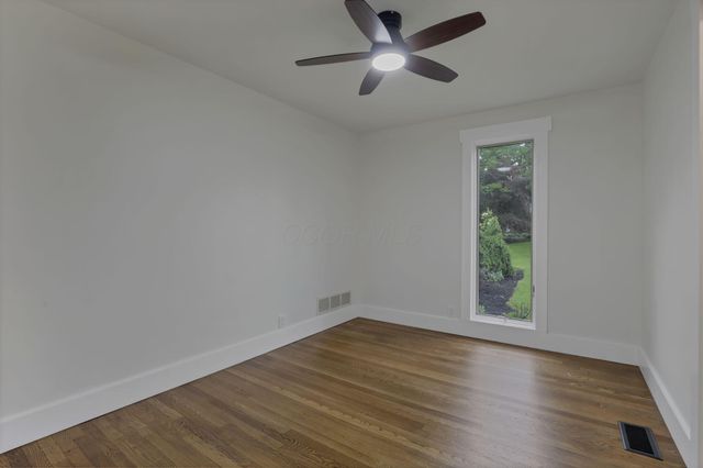 225 Edwards Road, Johnstown, OH 43031