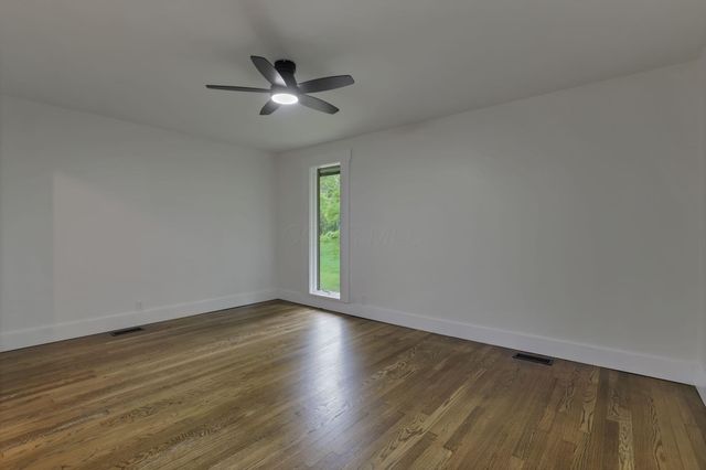 225 Edwards Road, Johnstown, OH 43031