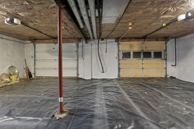 225 Edwards Road, Johnstown, OH 43031