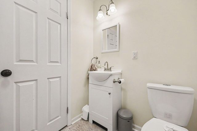 2182 Anita Avenue Avenue, Grosse Pointe Woods, MI 48236