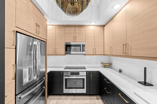 701 S Olive Avenue 1204, West Palm Beach, FL 33401