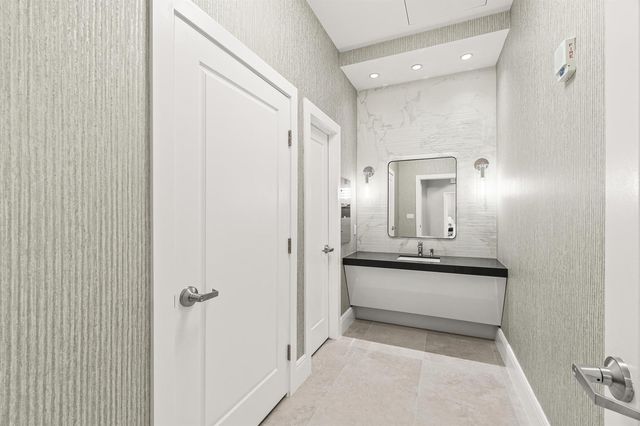 701 S Olive Avenue 1204, West Palm Beach, FL 33401
