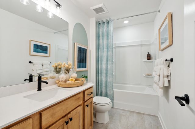 14423 Kingsview Lane N, Dayton, MN 55327