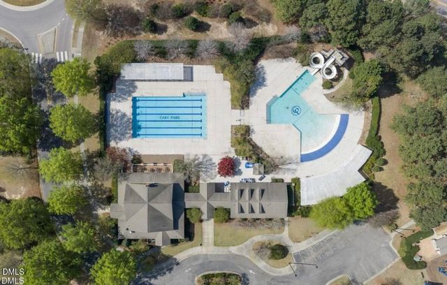 732 Portstewart Drive 732, Cary, NC 27519