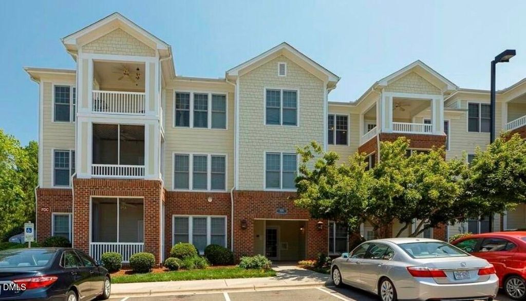 732 Portstewart Drive 732, Cary, NC 27519