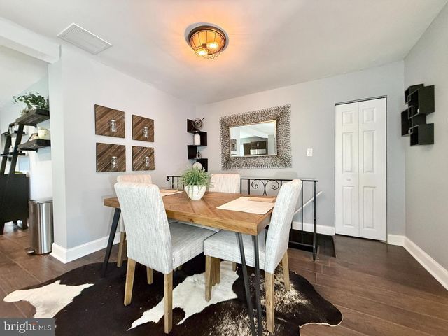 16 E 9TH AVE, Pine Hill, NJ 08021