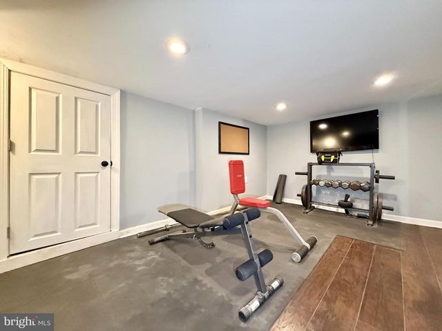 16 E 9TH AVE, Pine Hill, NJ 08021