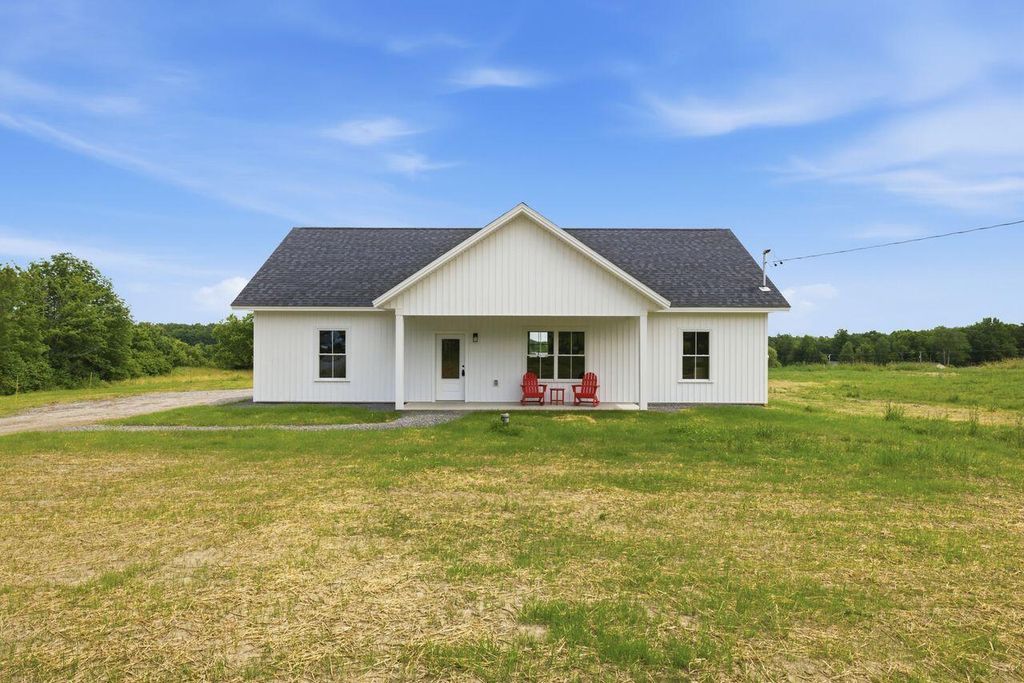27 Furlong Road, Richmond, ME 04357 — exterior